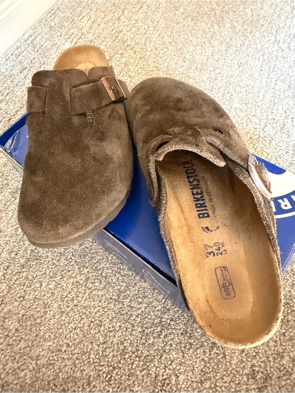 Birkenstock Boston Suede Clog - Mocha